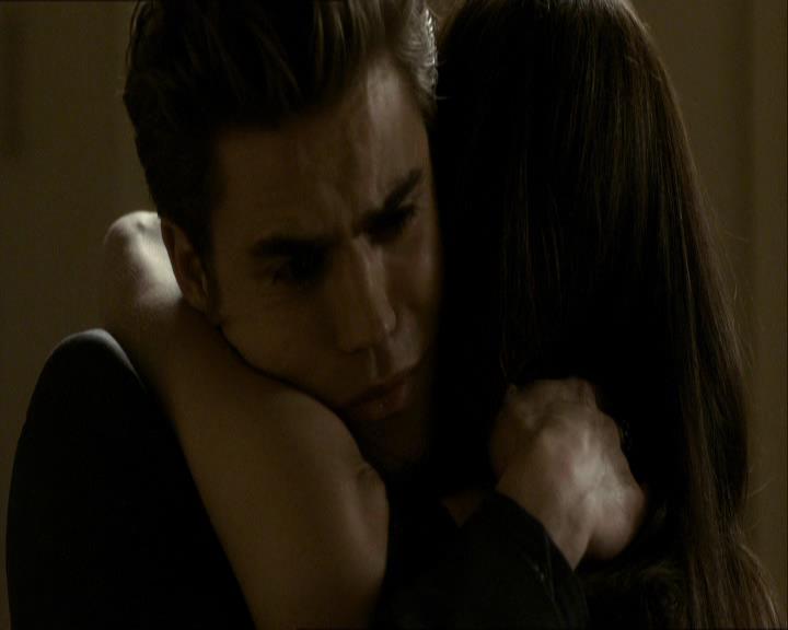 VampireDiariesWorld_dot_org-118UnderControl2189.jpg