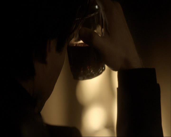 VampireDiariesWorld_dot_org-118UnderControl2190.jpg