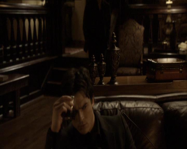 VampireDiariesWorld_dot_org-118UnderControl2196.jpg