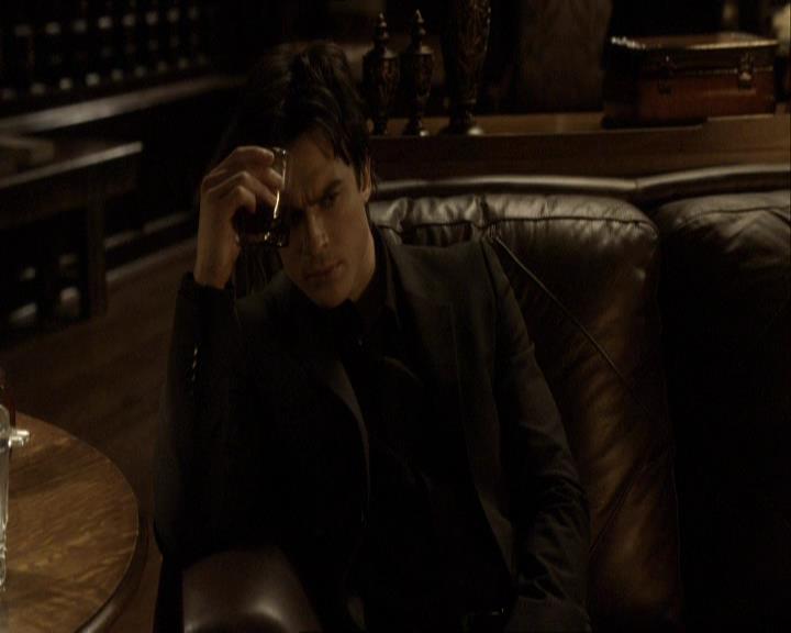 VampireDiariesWorld_dot_org-118UnderControl2198.jpg