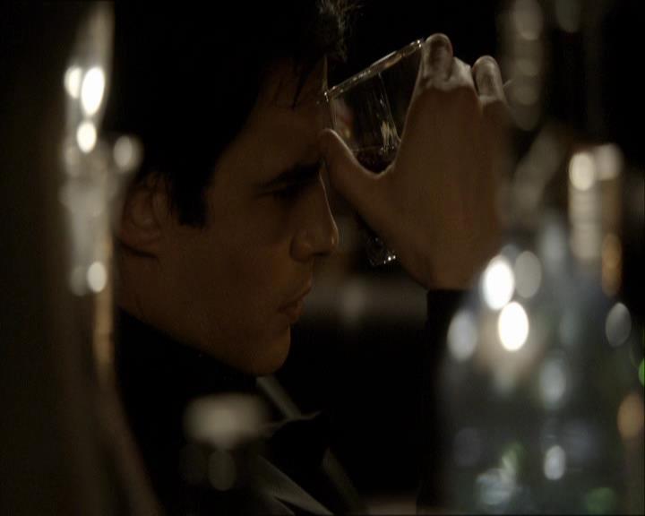 VampireDiariesWorld_dot_org-118UnderControl2199.jpg