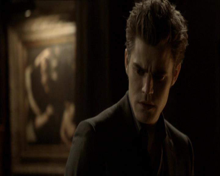 VampireDiariesWorld_dot_org-118UnderControl2207.jpg