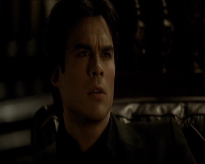 VampireDiariesWorld_dot_org-118UnderControl2209.jpg