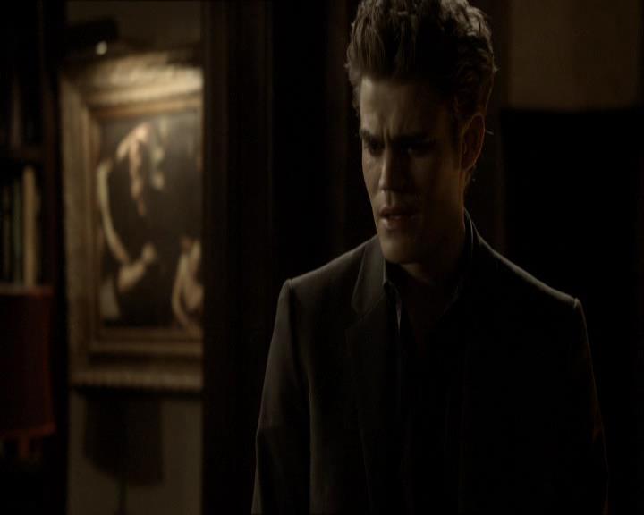 VampireDiariesWorld_dot_org-118UnderControl2212.jpg