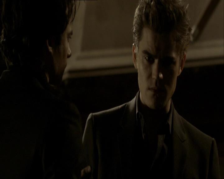 VampireDiariesWorld_dot_org-118UnderControl2230.jpg