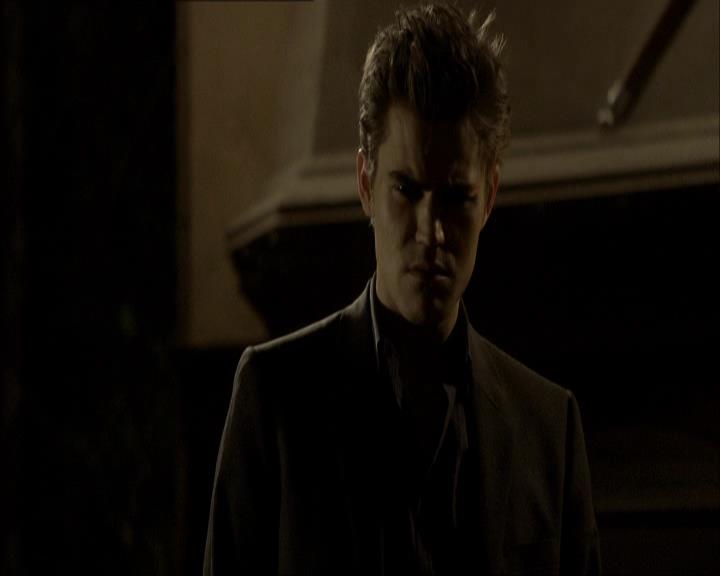 VampireDiariesWorld_dot_org-118UnderControl2240.jpg