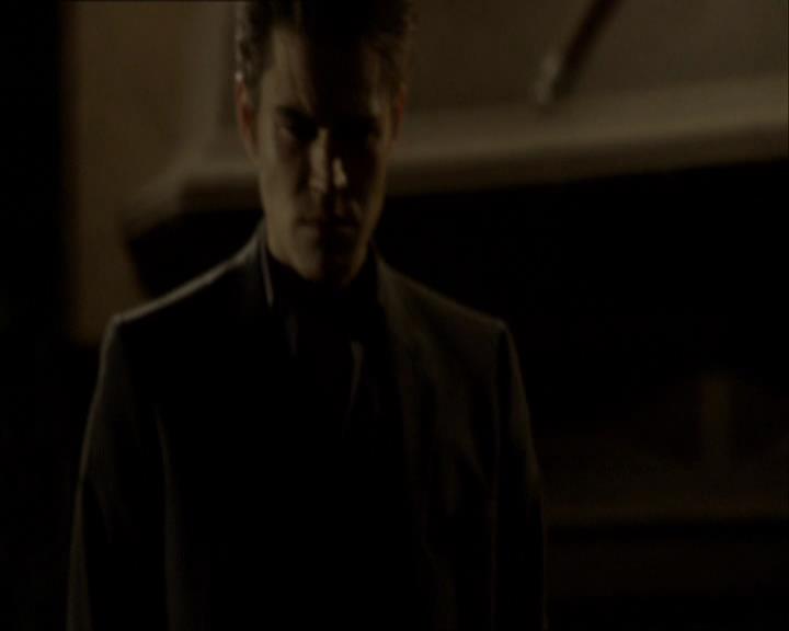 VampireDiariesWorld_dot_org-118UnderControl2243.jpg