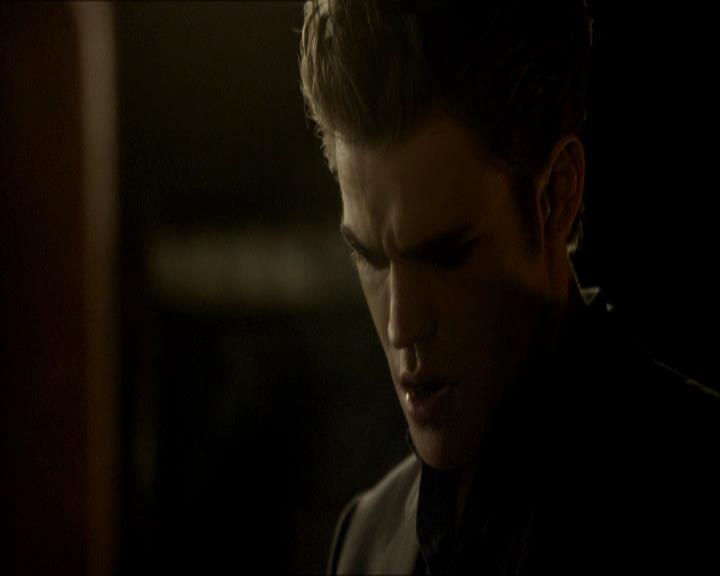 VampireDiariesWorld_dot_org-118UnderControl2249.jpg