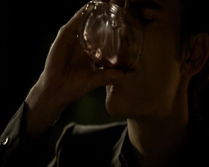 VampireDiariesWorld_dot_org-118UnderControl2278.jpg
