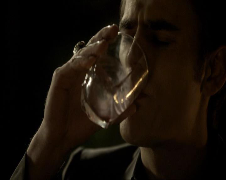 VampireDiariesWorld_dot_org-118UnderControl2283.jpg