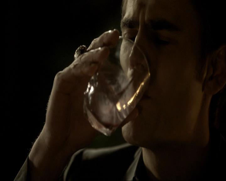 VampireDiariesWorld_dot_org-118UnderControl2284.jpg