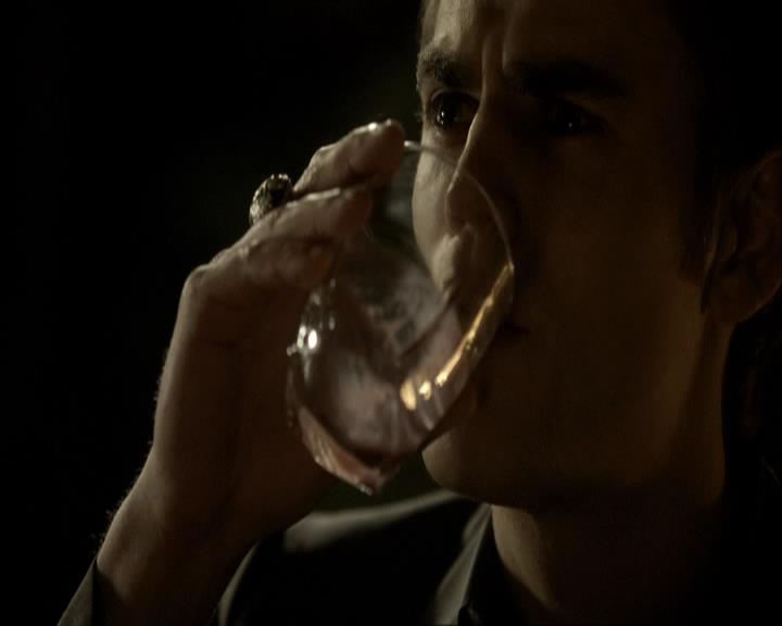 VampireDiariesWorld_dot_org-118UnderControl2285.jpg