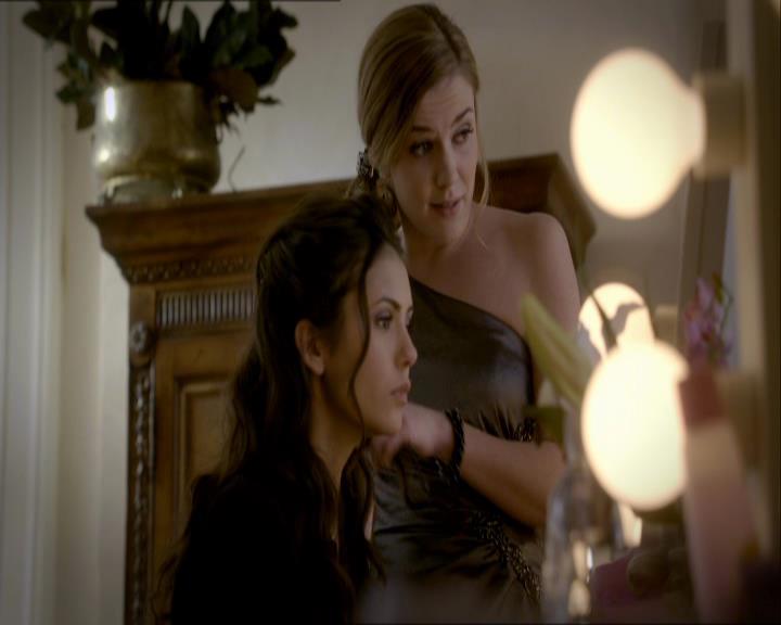 VampireDiariesWorld_dot_org-119MissMysticFall1023.jpg
