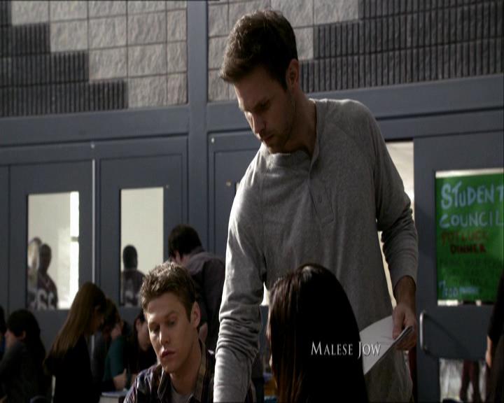 VampireDiariesWorld_dot_org-121Isobel0180.jpg