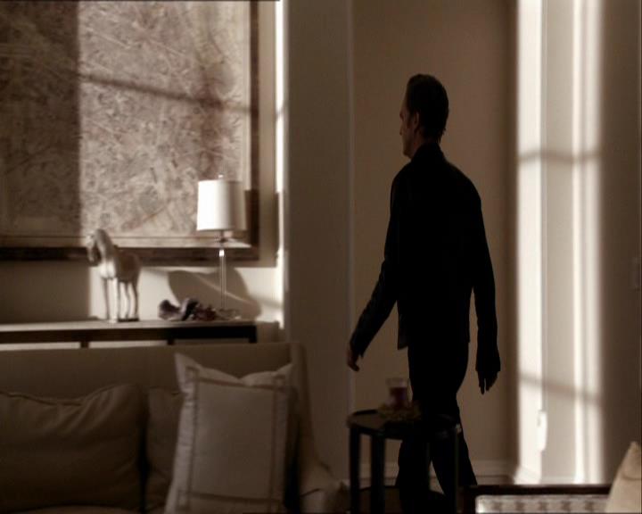 VampireDiariesWorld_dot_org-121Isobel0318.jpg