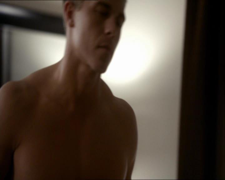 VampireDiariesWorld_dot_org-121Isobel0351.jpg