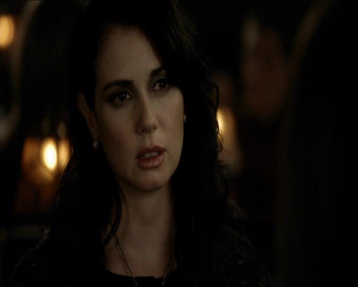 VampireDiariesWorld_dot_org-121Isobel0519.jpg VampireDiariesWorld_dot_org-121Isobel0519.jpg