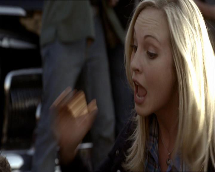 VampireDiariesWorld_dot_org-121Isobel1290.jpg