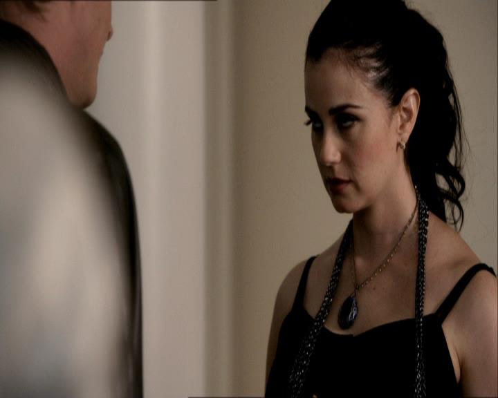 VampireDiariesWorld_dot_org-121Isobel1332.jpg