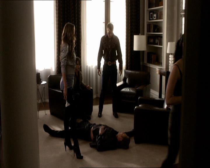VampireDiariesWorld_dot_org-121Isobel1376.jpg