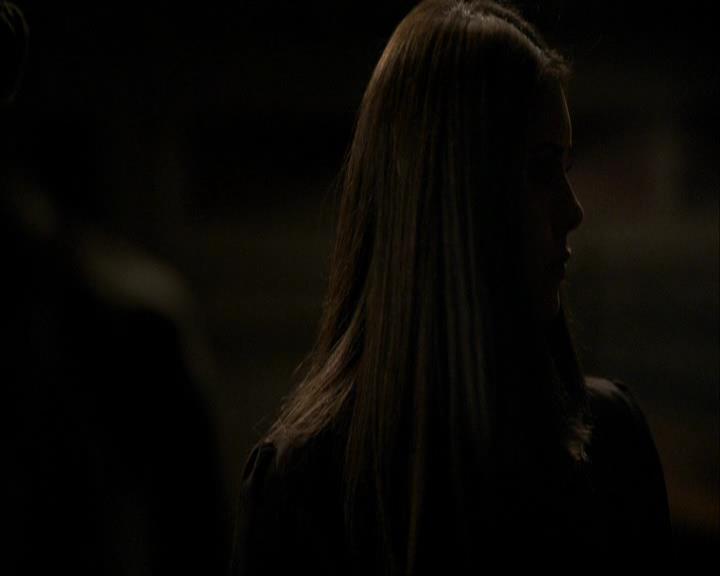 VampireDiariesWorld_dot_org-121Isobel1410.jpg