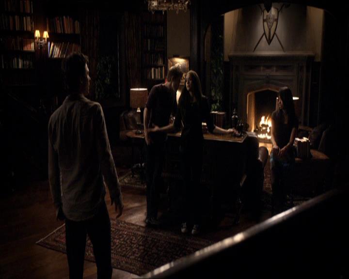 VampireDiariesWorld_dot_org-121Isobel1411.jpg