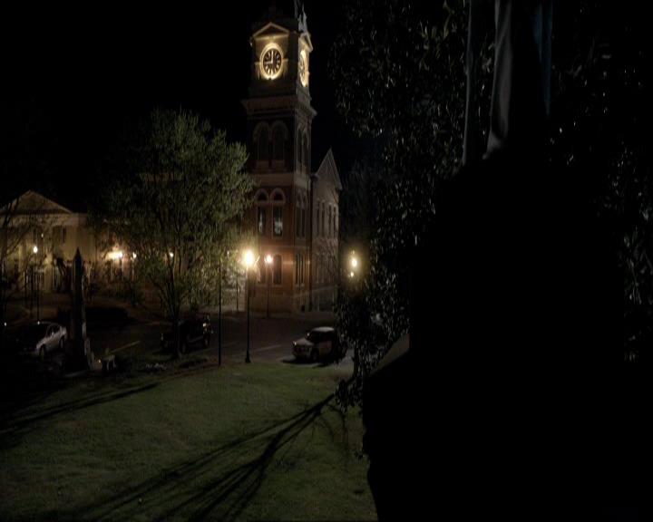 VampireDiariesWorld_dot_org-121Isobel1618.jpg