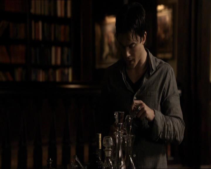 VampireDiariesWorld_dot_org-121Isobel2060.jpg VampireDiariesWorld_dot_org-121Isobel2060.jpg
