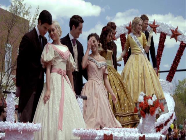 VampireDiariesWorld_dot_org-122FoundersDay0410.jpg