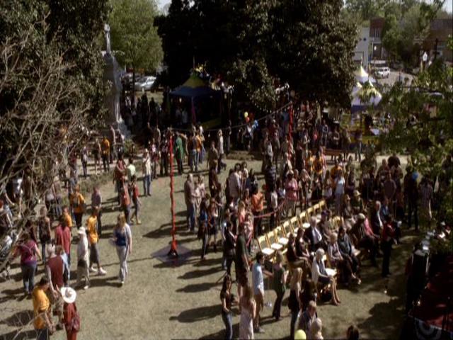 VampireDiariesWorld_dot_org-122FoundersDay0552.jpg