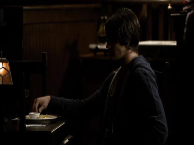 VampireDiariesWorld_dot_org-122FoundersDay0603.jpg