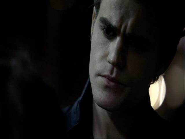VampireDiariesWorld_dot_org-122FoundersDay1974.jpg