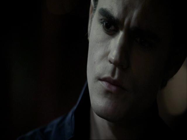 VampireDiariesWorld_dot_org-122FoundersDay1979.jpg