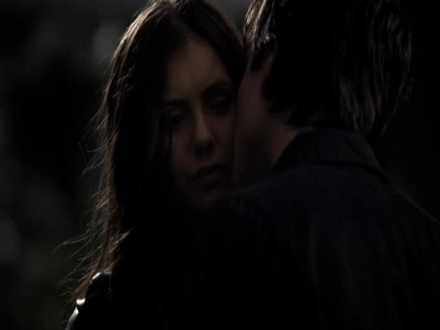 VampireDiariesWorld_dot_org-122FoundersDay2070.jpg