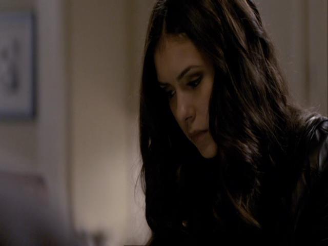VampireDiariesWorld_dot_org-122FoundersDay2200.jpg