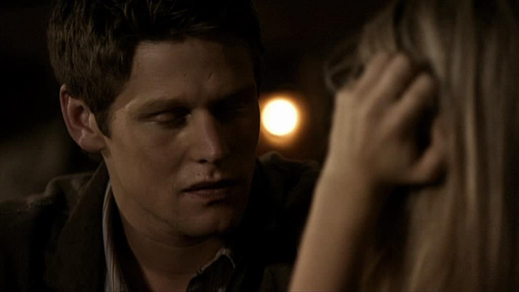 VampireDiariesWorld-dot-org_TVD-S1-SpecialFeatures_ANewBreedOfVampires_Captures00285.jpg