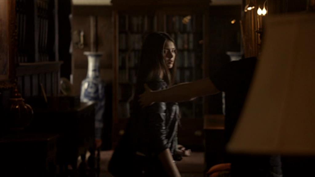 VampireDiariesWorld-dot-org_TVD-S1-SpecialFeatures_ANewBreedOfVampires_Captures00655.jpg