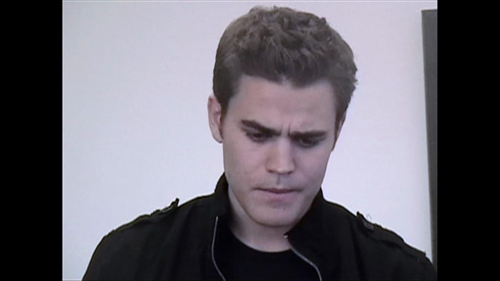 VampireDiariesWorld-dot-org_TVD-S1-SpecialFeatures_ANewBreedOfVampires_Captures00741.jpg