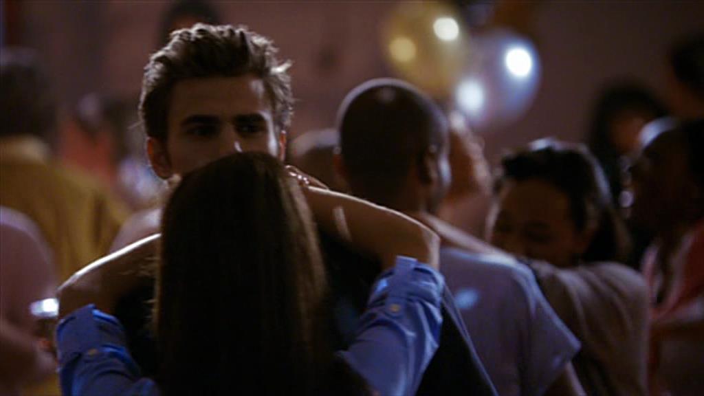 VampireDiariesWorld-dot-org_TVD-S1-SpecialFeatures_IntoMysticFalls_Captures00185.jpg VampireDiariesWorld-dot-org_TVD-S1-SpecialFeatures_IntoMysticFalls_Captures00185.jpg
