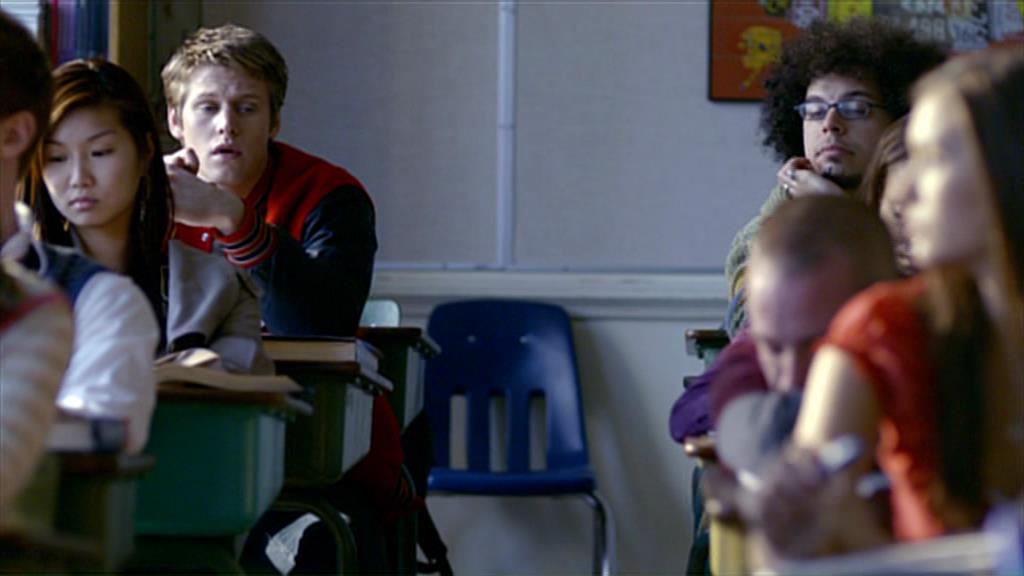 VampireDiariesWorld-dot-org_TVD-S1-SpecialFeatures_Vampires101_Captures00007.jpg
