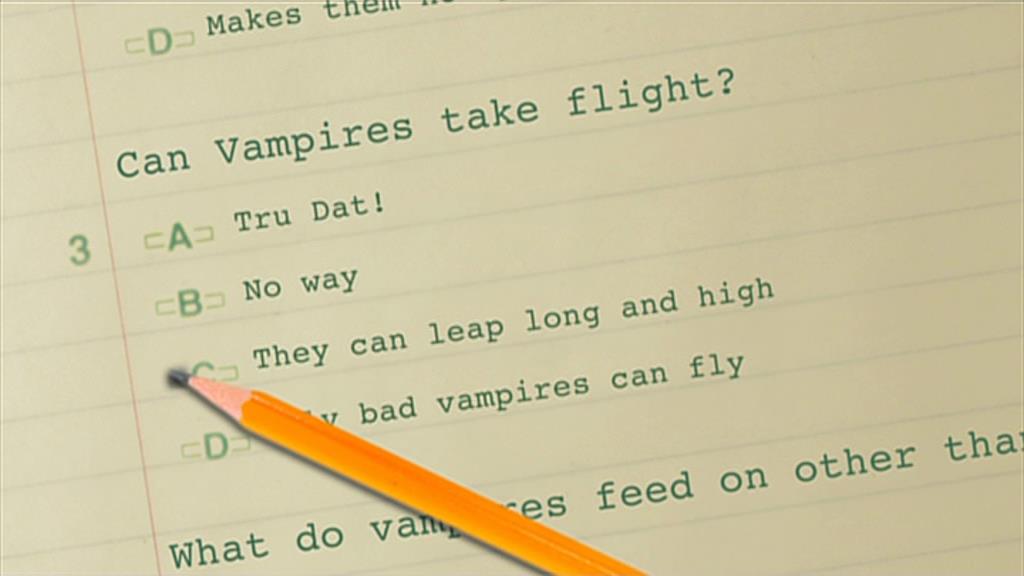 VampireDiariesWorld-dot-org_TVD-S1-SpecialFeatures_Vampires101_Captures00151.jpg