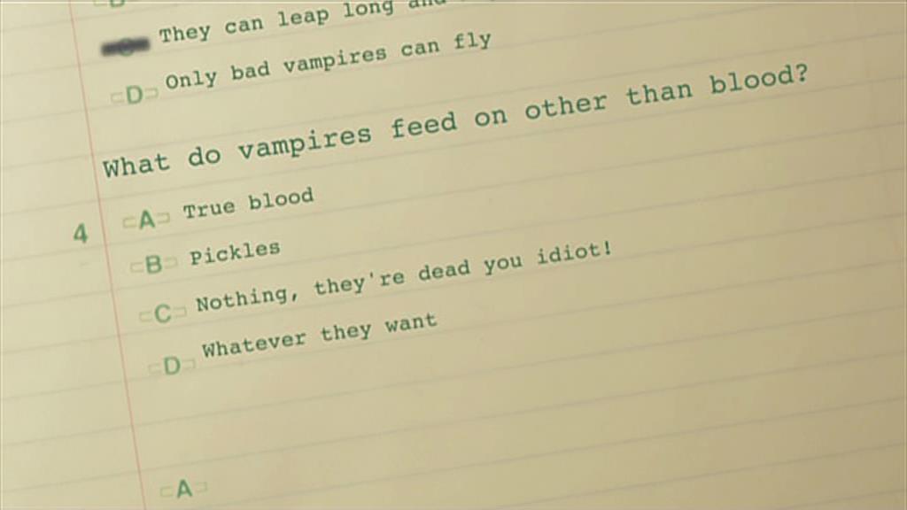 VampireDiariesWorld-dot-org_TVD-S1-SpecialFeatures_Vampires101_Captures00156.jpg