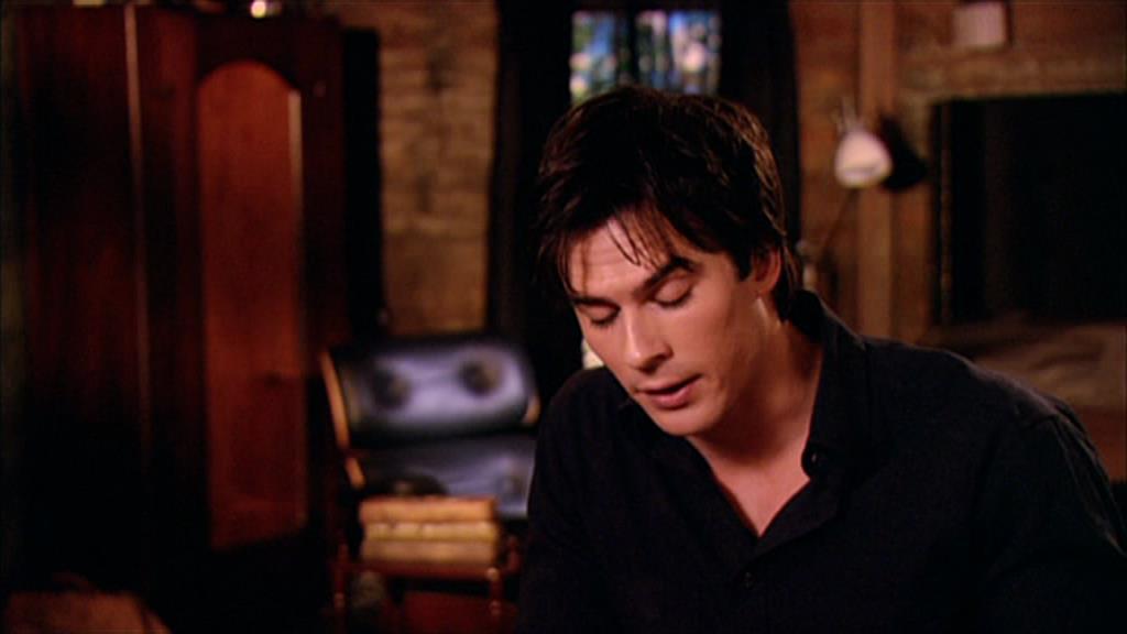 VampireDiariesWorld-dot-org_TVD-S1-SpecialFeatures_Vampires101_Captures00398.jpg