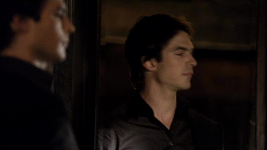 VampireDiariesWorld-dot-org_TVD-S1-SpecialFeatures_WhenVampireDontSuck_Captures00523.jpg