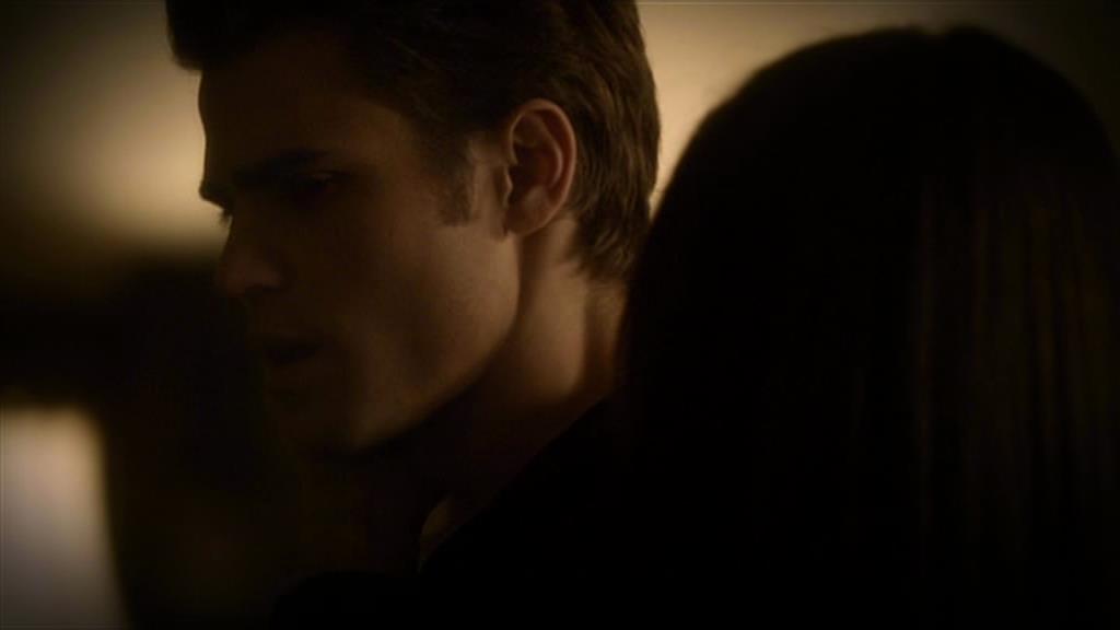 VampireDiariesWorld-dot-org_TVD-S1-SpecialFeatures_WhenVampireDontSuck_Captures00583.jpg