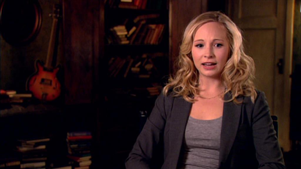 VampireDiariesWorld-dot-org_TVD-S1-SpecialFeatures_WhenVampireDontSuck_Captures00617.jpg