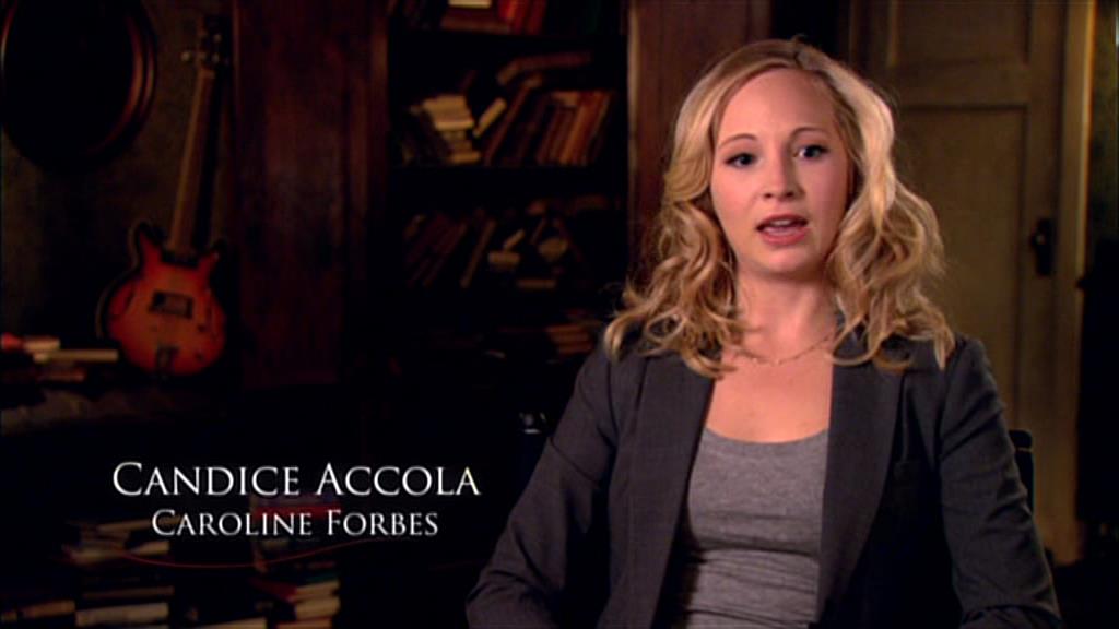 VampireDiariesWorld-dot-org_TVD-S1-SpecialFeatures_WhenVampireDontSuck_Captures00620.jpg