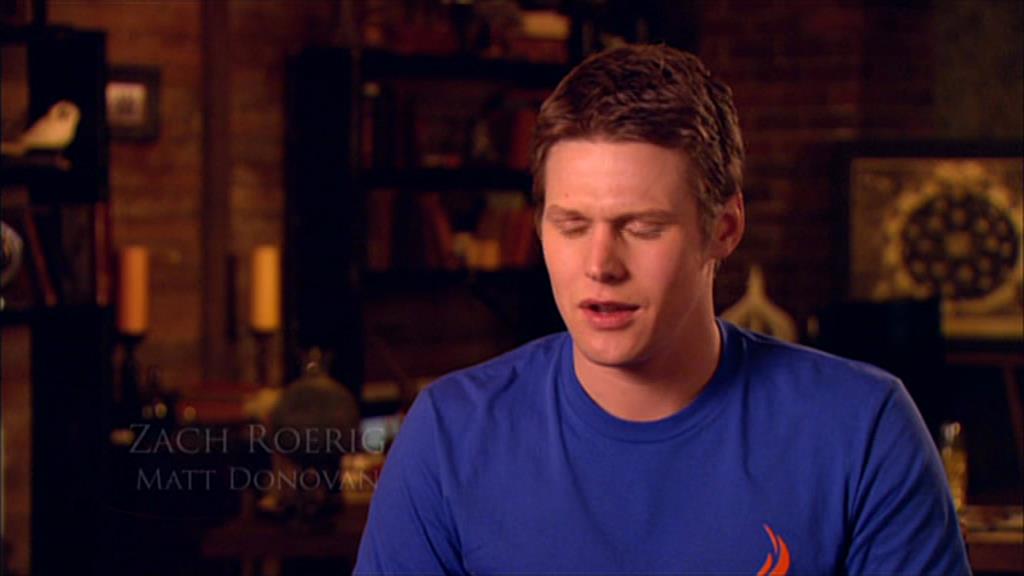 VampireDiariesWorld-dot-org_TVD-S1-SpecialFeatures_WhenVampireDontSuck_Captures00993.jpg VampireDiariesWorld-dot-org_TVD-S1-SpecialFeatures_WhenVampireDontSuck_Captures00993.jpg