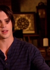 VampireDiariesWorld-dot-org_TVD-S1-SpecialFeatures_WhenVampireDontSuck_Captures00605.jpg