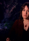VampireDiariesWorld-dot-org_TVD-S1-SpecialFeatures_WhenVampireDontSuck_Captures01011.jpg